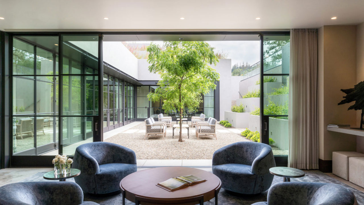 Energy-efficient sliding door